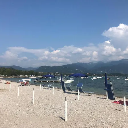 The Sailor - With Pool Apartment Manerba del Garda